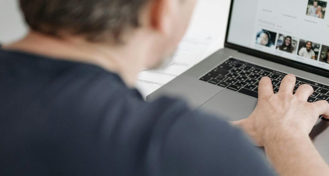 This article explains why a "bored" website — one that feels slow, confusing, or empty — quietly loses customers and revenue, and it lays out practical fixes yo...