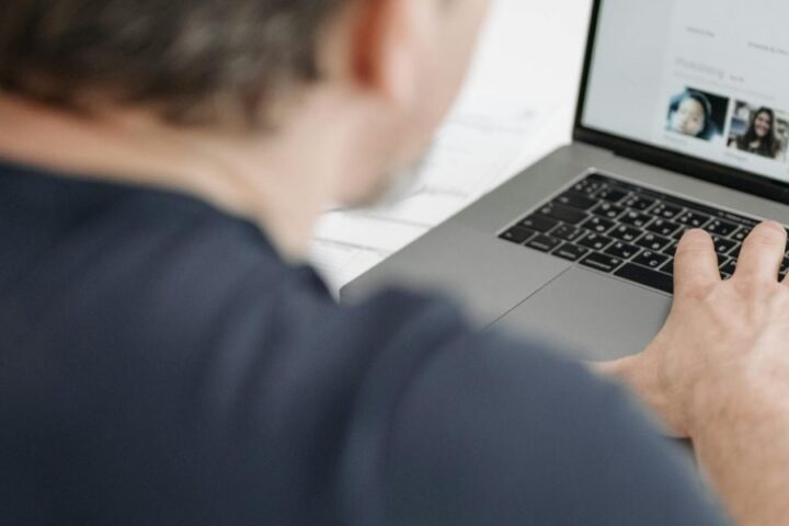 Fix Your Bored Website and Stop Losing Customers Today