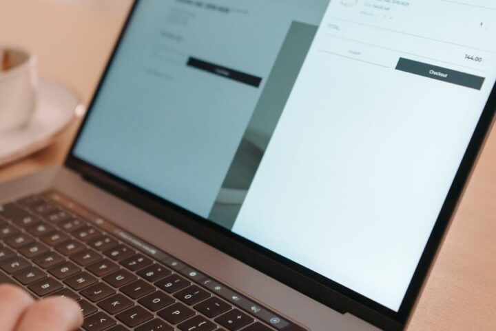How to Turn Your Freelance Designer Website into a Client Getting Machine