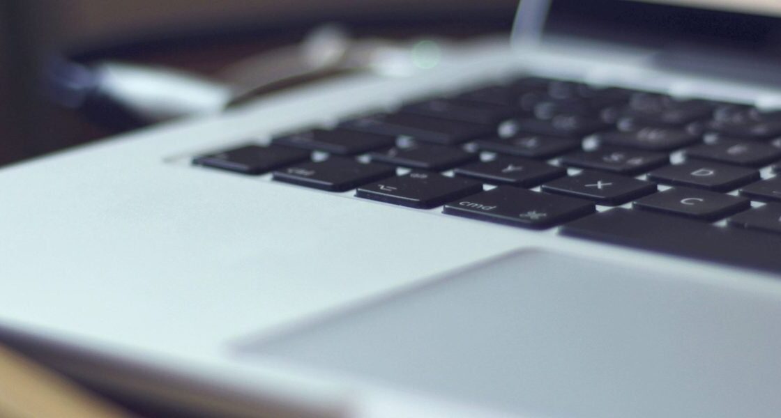 Many small businesses have pretty websites that fail to bring customers because they were built as online brochures rather than lead-generating tools. This arti...