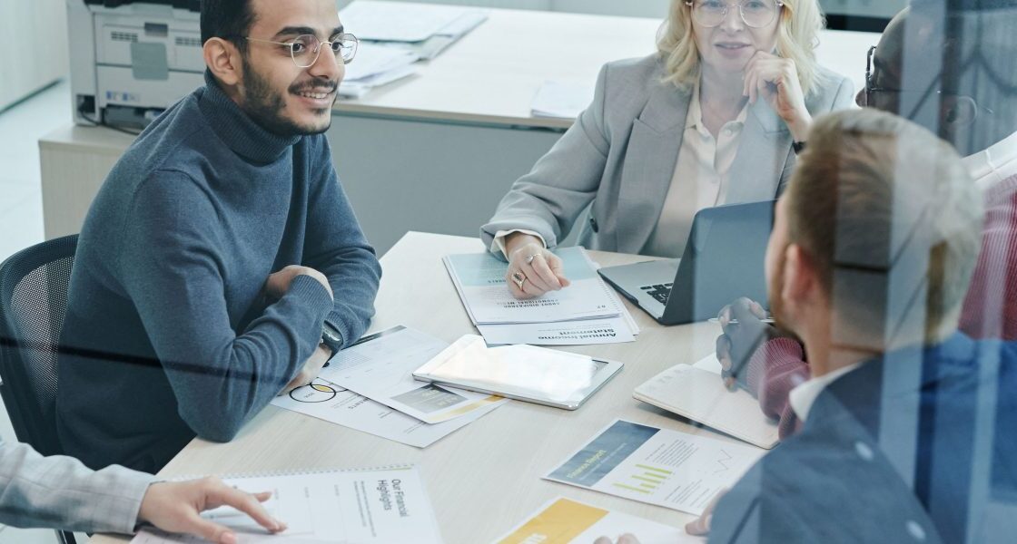 This article explains how packaged SEO services give small and mid-sized businesses a predictable, cost-effective path to steady customer growth. It compares pa...